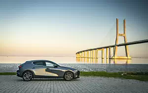   Mazda 3 Hatchback (Polymetal Grey Metallic) - 2019