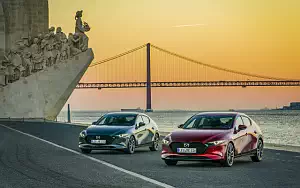   Mazda 3 Hatchback (Polymetal Grey Metallic) - 2019