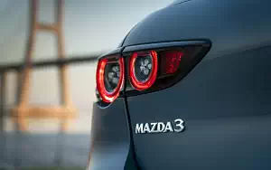   Mazda 3 Hatchback (Polymetal Grey Metallic) - 2019