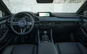   Mazda 3 Hatchback (Polymetal Grey Metallic) - 2019