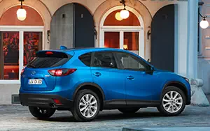   Mazda CX-5 - 2012