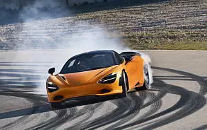   McLaren 750S Coupe UK-spec - 2023