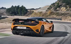   McLaren 750S Coupe UK-spec - 2023