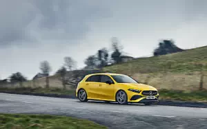   Mercedes-Benz A 200 AMG Line UK-spec - 2023