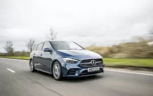   Mercedes-Benz B 200 AMG Line UK-spec - 2023