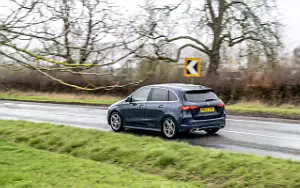   Mercedes-Benz B 200 AMG Line UK-spec - 2023