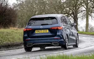   Mercedes-Benz B 200 AMG Line UK-spec - 2023