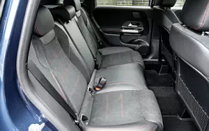   Mercedes-Benz B 200 AMG Line UK-spec - 2023