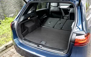   Mercedes-Benz B 200 AMG Line UK-spec - 2023