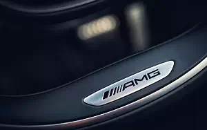   Mercedes-Benz S63 AMG UK-spec - 2014