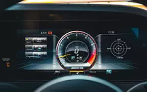   Mercedes-AMG S 63 4MATIC+ UK-spec - 2017
