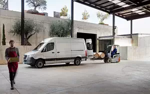   Mercedes-Benz Sprinter Panel Van UK-spec - 2018