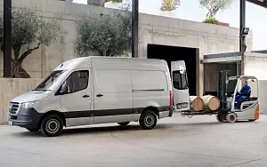   Mercedes-Benz Sprinter Panel Van UK-spec - 2018