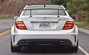   Mercedes-Benz C63 AMG Black Series Coupe US-spec - 2013