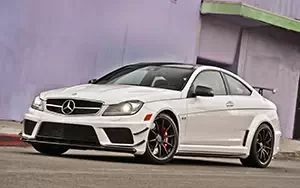  Mercedes-Benz C63 AMG Black Series Coupe US-spec - 2013