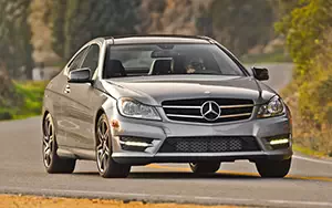   Mercedes-Benz C250 Coupe Sport US-spec - 2013