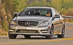   Mercedes-Benz C250 Coupe Sport US-spec - 2013