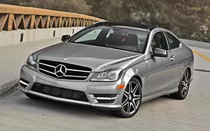   Mercedes-Benz C250 Coupe Sport US-spec - 2013