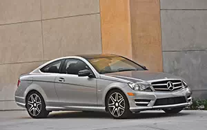   Mercedes-Benz C250 Coupe Sport US-spec - 2013