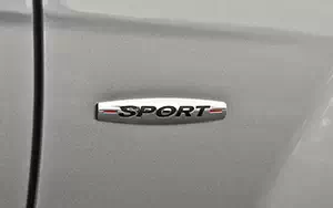   Mercedes-Benz C250 Coupe Sport US-spec - 2013