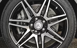  Mercedes-Benz C250 Coupe Sport US-spec - 2013
