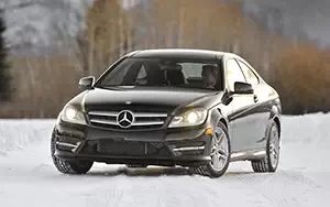   Mercedes-Benz C350 4MATIC Coupe US-spec - 2013