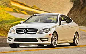   Mercedes-Benz C350 Coupe US-spec - 2013