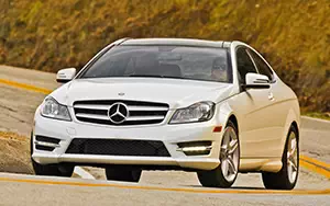   Mercedes-Benz C350 Coupe US-spec - 2013