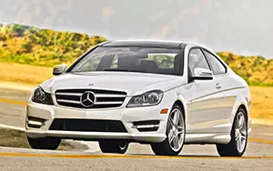   Mercedes-Benz C350 Coupe US-spec - 2013