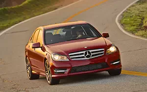   Mercedes-Benz C250 Sport Package Plus US-spec - 2013