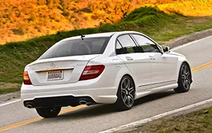   Mercedes-Benz C300 4MATIC Sport Package Plus US-spec - 2013