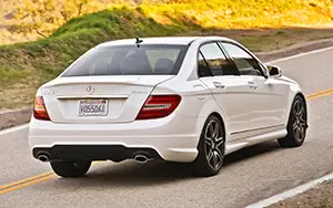   Mercedes-Benz C300 4MATIC Sport Package Plus US-spec - 2013