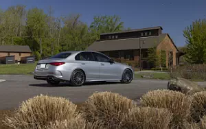   Mercedes-Benz C 300 AMG Line US-spec - 2022
