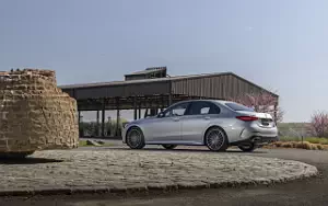  Mercedes-Benz C 300 AMG Line US-spec - 2022