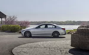   Mercedes-Benz C 300 AMG Line US-spec - 2022