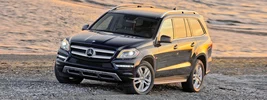 Mercedes-Benz GL450 US-spec - 2013