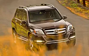   Mercedes-Benz GLK250 BlueTEC US-spec - 2013