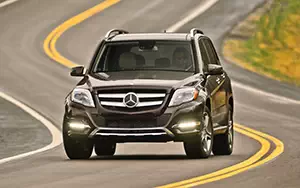   Mercedes-Benz GLK250 BlueTEC US-spec - 2013