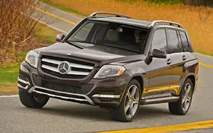   Mercedes-Benz GLK250 BlueTEC US-spec - 2013