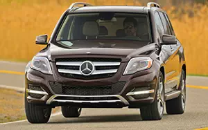   Mercedes-Benz GLK250 BlueTEC US-spec - 2013