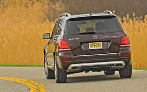   Mercedes-Benz GLK250 BlueTEC US-spec - 2013