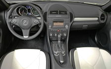   Mercedes-Benz SLK300 Diamond White Edition - 2009