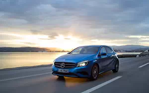   Mercedes-Benz A200 - 2012