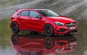   Mercedes-AMG A 45 4MATIC - 2009