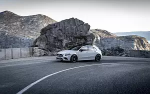   Mercedes-Benz A 180 d AMG Line - 2018