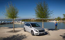   Mercedes-Benz B180 - 2011