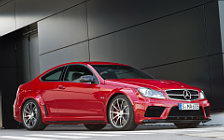   Mercedes-Benz C63 AMG Coupe Black Series - 2011