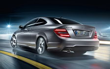   Mercedes-Benz C250 Coupe Sport - 2012