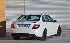   Mercedes-Benz C63 AMG - 2011