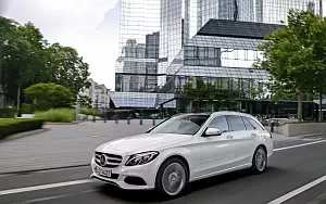   Mercedes-Benz C300 BlueTEC HYBRID Estate Avantgarde - 2014